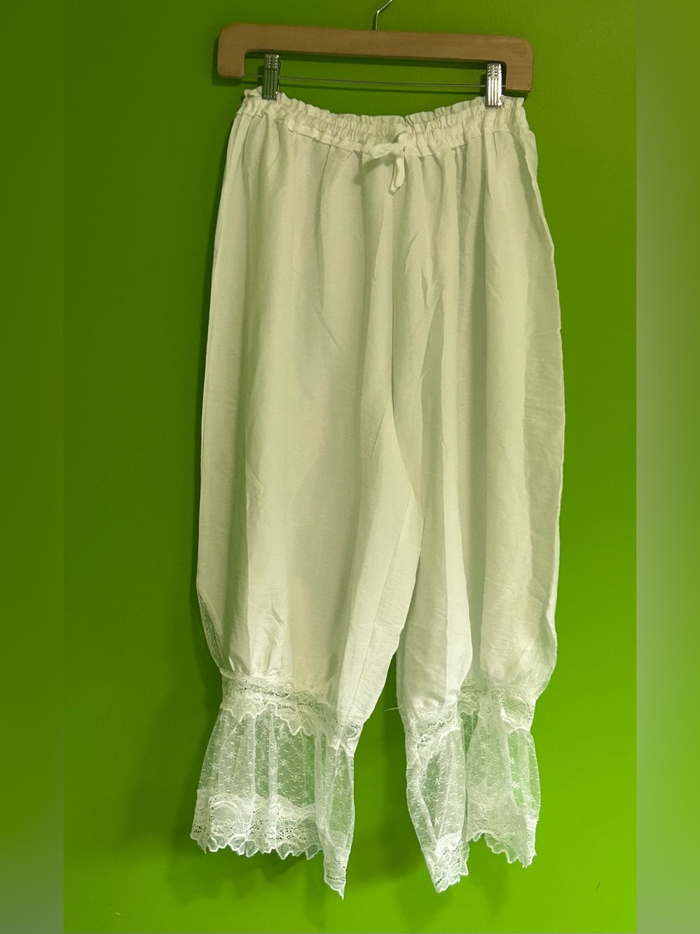 White Lace-Trim Cottony Bloomers NWOT
